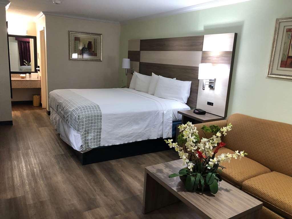 Americas Best Value Inn Колумбус Номер фото